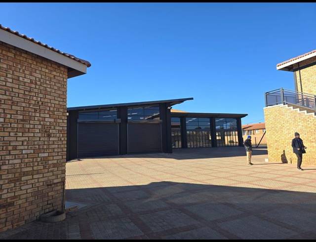 BUSINESS FOR SALE IN LENASIA